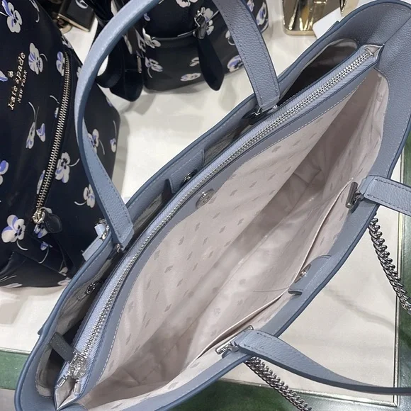 Kate Spade Infinite Large Triple Compartment Tote
COLOR:
Brushed Steel - Picture 13 of 16